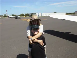 small_082899 hhh100AUT_0102.webp